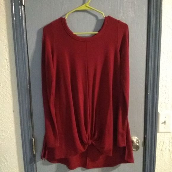 Andre by Unit Sweater - Picture 2 of 3